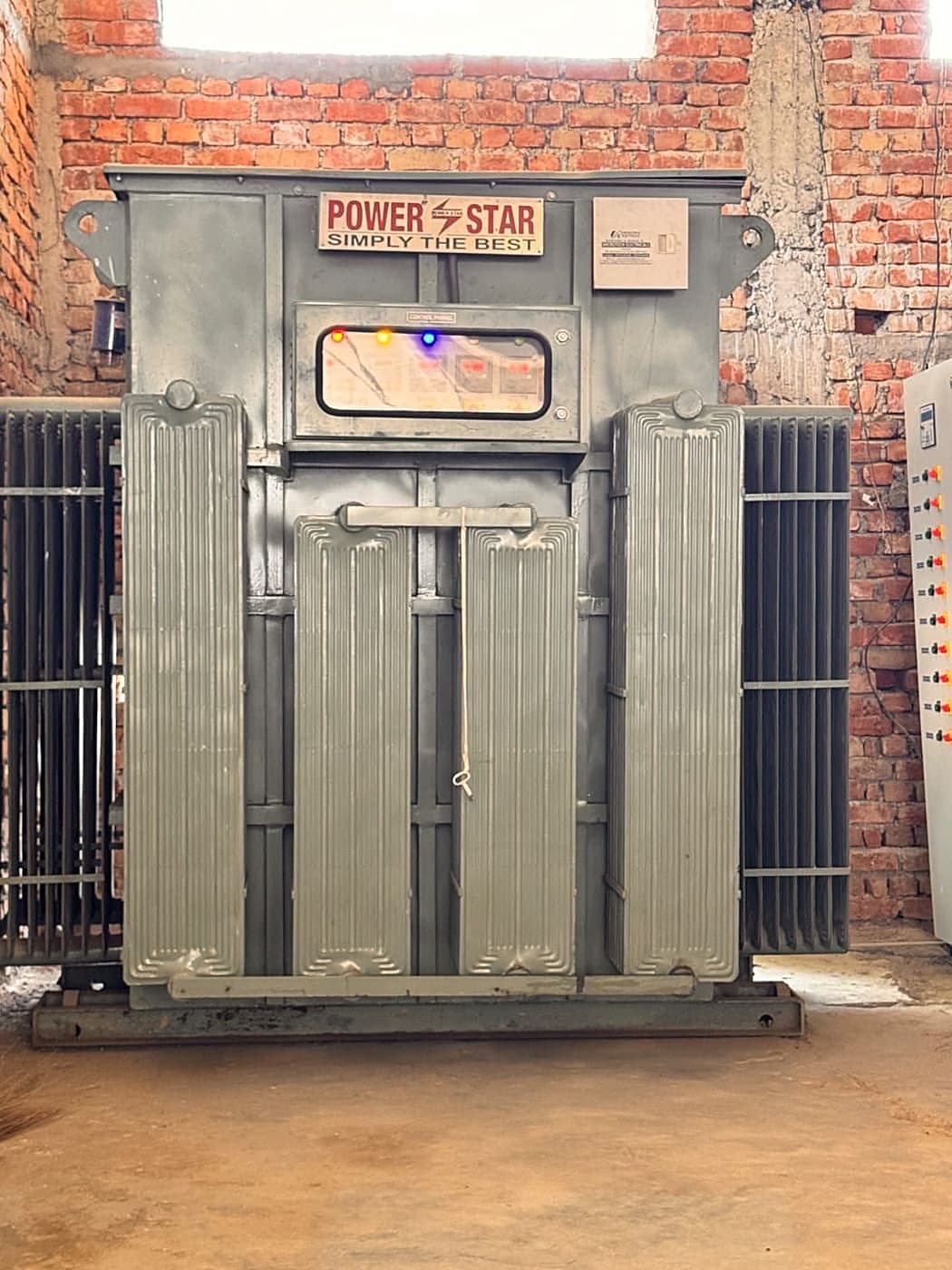 3-Phase Servo Voltage Stabilizers — photo 4 of 4